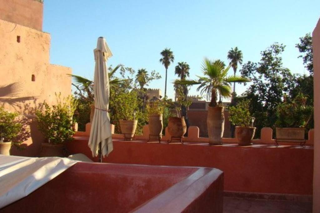 Emplacement N°1 ! Riad Ica Villa Marrakesh Bagian luar foto